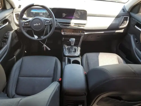 KNDERCAA3R7611682 2024 KIA SELTOS - Image 8
