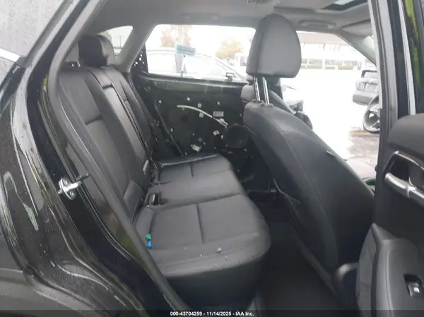 KNDERCAA3R7641023 2024 KIA SELTOS - Image 8