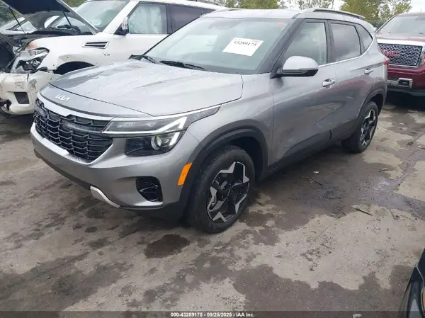 KNDERCAA3S7768716 2025 KIA SELTOS - Image 2