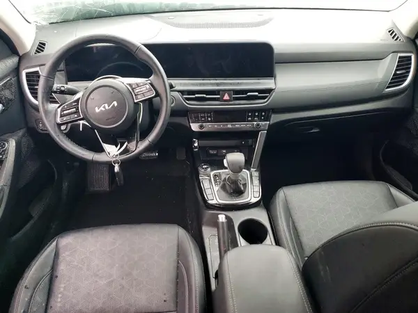 KNDERCAA3S7790909 2025 KIA SELTOS - Image 8