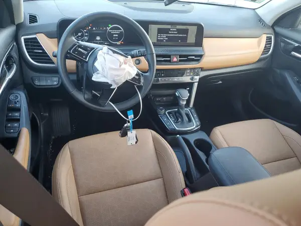 KNDERCAA3S7801861 2025 KIA SELTOS - Image 8