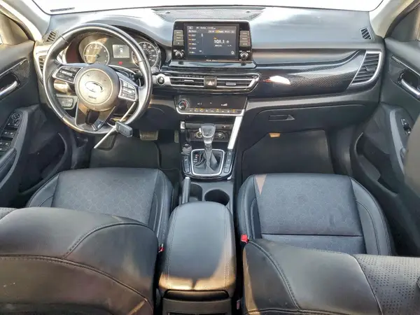 KNDERCAA4M7043158 2021 KIA SELTOS - Image 8