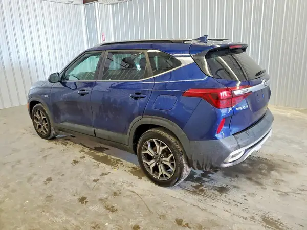 KNDERCAA4M7066181 2021 KIA SELTOS - Image 2