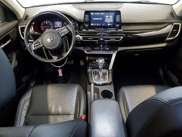 KNDERCAA4M7066181 2021 KIA SELTOS - Image 8