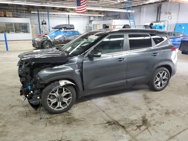 KNDERCAA4M7119123 2021 KIA SELTOS - Image 1