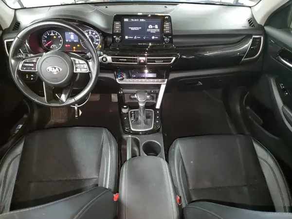 KNDERCAA4M7119123 2021 KIA SELTOS - Image 8