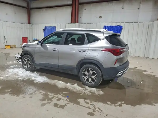 KNDERCAA4M7122331 2021 KIA SELTOS - Image 2