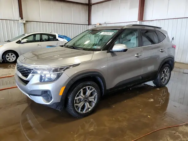 KNDERCAA4M7131059 2021 KIA SELTOS - Image 1
