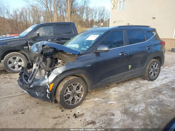 KNDERCAA4M7139596 2021 KIA SELTOS - Image 2