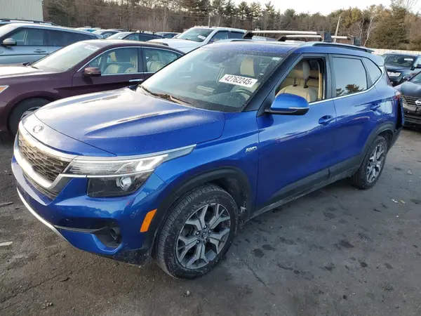 KNDERCAA4M7160772 2021 KIA SELTOS - Image 1