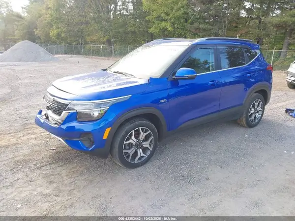 KNDERCAA4M7179242 2021 KIA SELTOS - Image 2