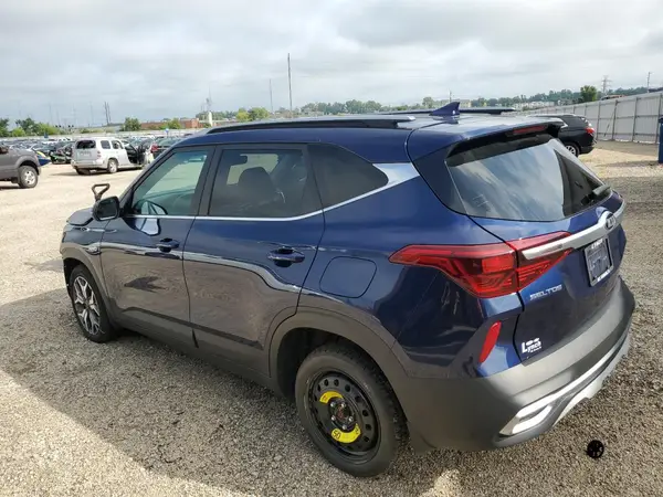 KNDERCAA4M7179967 2021 KIA SELTOS - Image 2