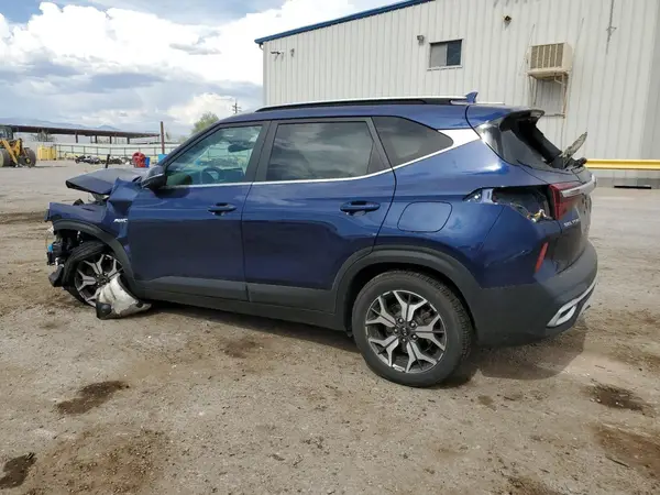KNDERCAA4M7185736 2021 KIA SELTOS - Image 2