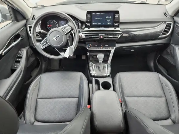 KNDERCAA4M7193478 2021 KIA SELTOS - Image 8