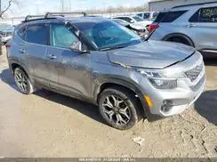 KNDERCAA4N7269752 2022 KIA SELTOS