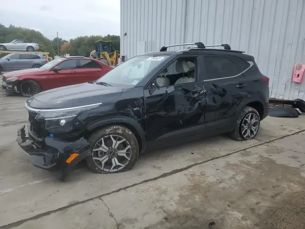 KNDERCAA4N7296286 2022 KIA SELTOS - Image 1