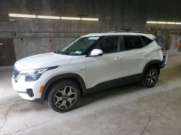 KNDERCAA4N7333580 2022 KIA SELTOS - Image 1
