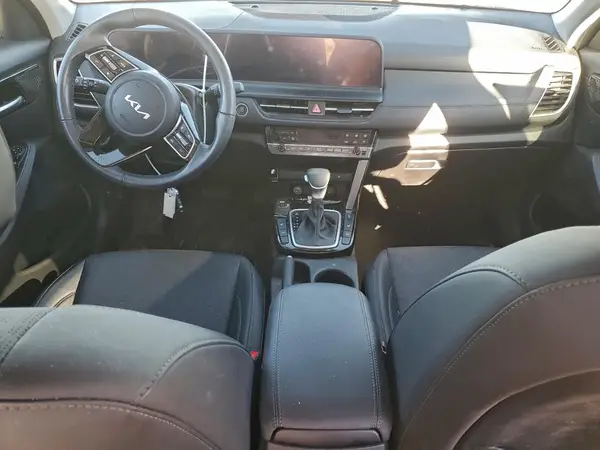 KNDERCAA4R7575114 2024 KIA SELTOS - Image 8
