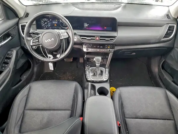 KNDERCAA4R7598151 2024 KIA SELTOS - Image 8