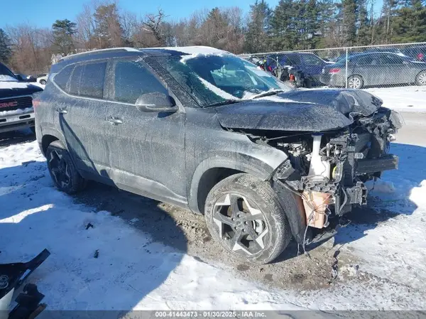 KNDERCAA4R7640284 2024 KIA SELTOS - Image 1
