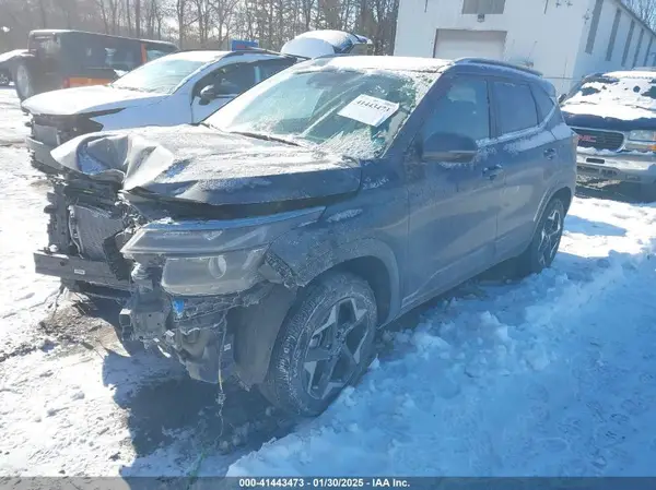 KNDERCAA4R7640284 2024 KIA SELTOS - Image 2