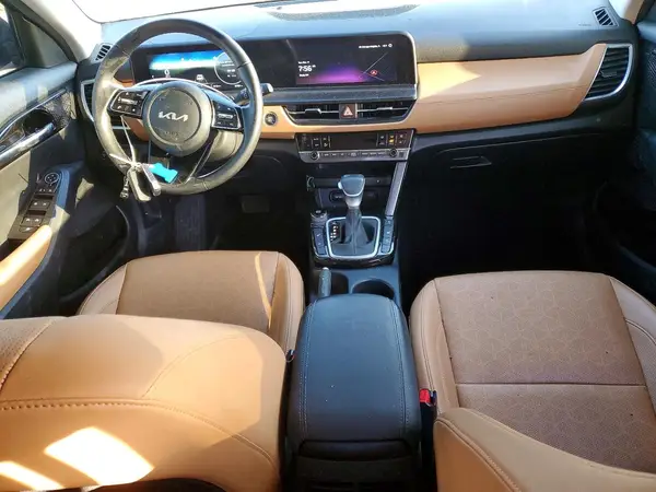 KNDERCAA4R7653293 2024 KIA SELTOS - Image 8
