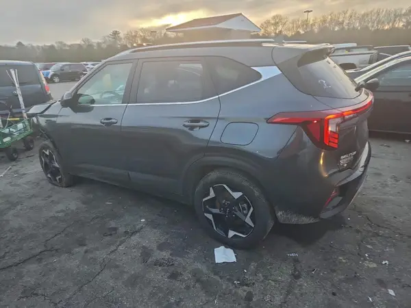 KNDERCAA4R7653410 2024 KIA SELTOS - Image 2