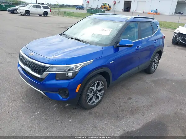 KNDERCAA5M7174132 2021 KIA SELTOS - Image 2