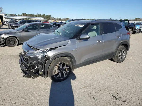 KNDERCAA5M7192713 2021 KIA SELTOS - Image 1