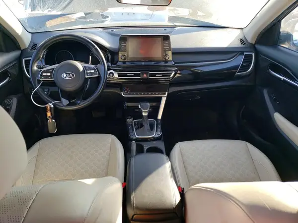 KNDERCAA5M7194316 2021 KIA SELTOS - Image 8