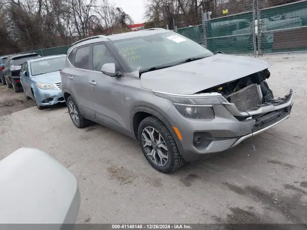 KNDERCAA5N7241412 2022 KIA SELTOS - Image 1