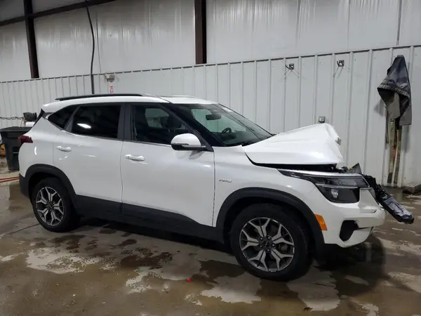 2022 KIA SELTOS COPART lot 82749505 auction photo 4