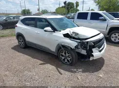 KNDERCAA5N7268030 2022 KIA SELTOS