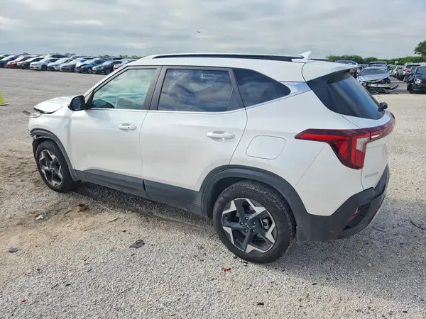 KNDERCAA5R7518470 2024 KIA SELTOS - Image 2