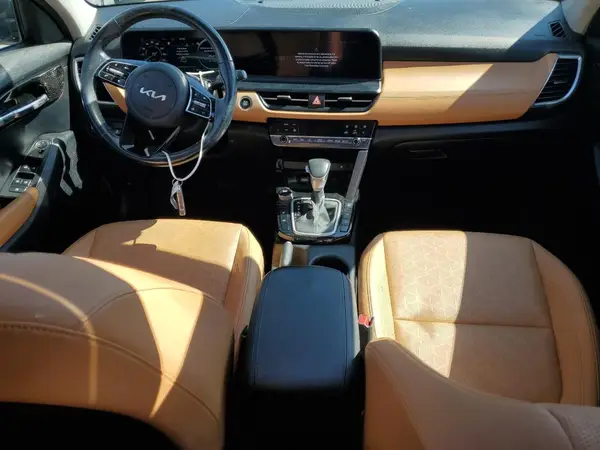 KNDERCAA5R7551713 2024 KIA SELTOS - Image 8