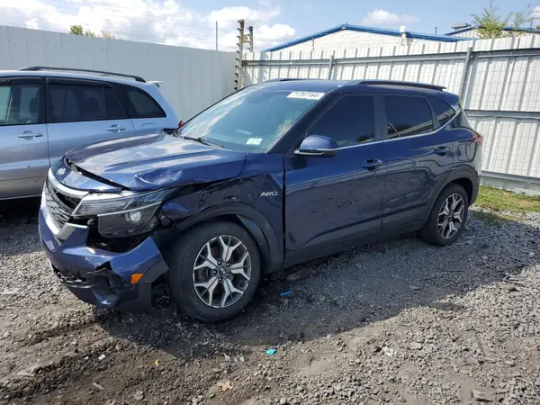 KNDERCAA6M7040987 2021 KIA SELTOS - Image 1