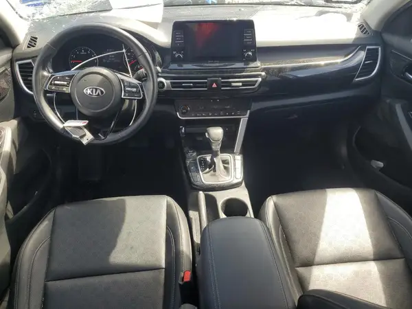 KNDERCAA6M7076288 2021 KIA SELTOS - Image 8