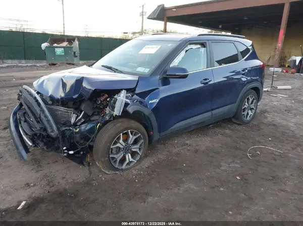 KNDERCAA6M7157114 2021 KIA SELTOS - Image 2