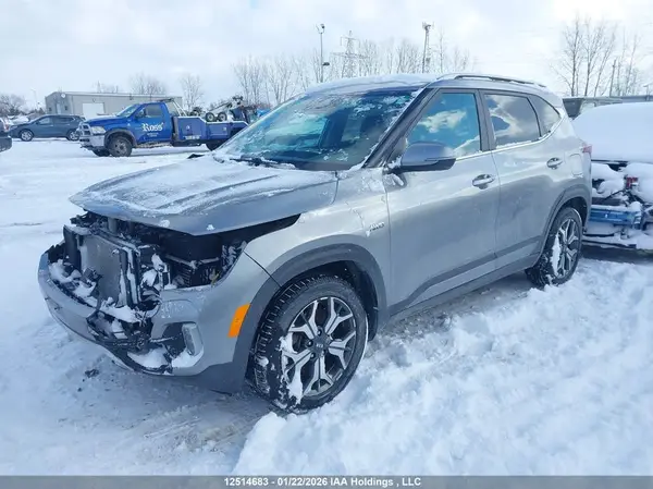 KNDERCAA6M7182157 2021 KIA SELTOS - Image 2