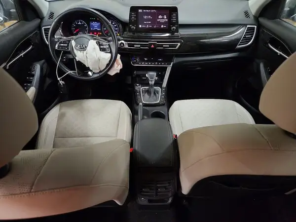 KNDERCAA6M7214668 2021 KIA SELTOS - Image 8