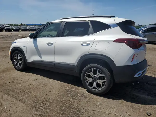 KNDERCAA6N7295219 2022 KIA SELTOS - Image 2