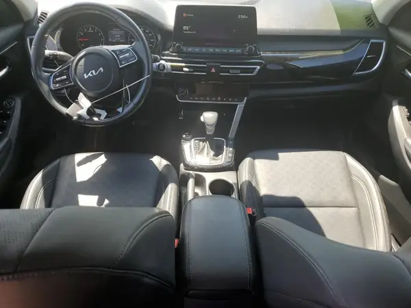 KNDERCAA6N7295219 2022 KIA SELTOS - Image 8
