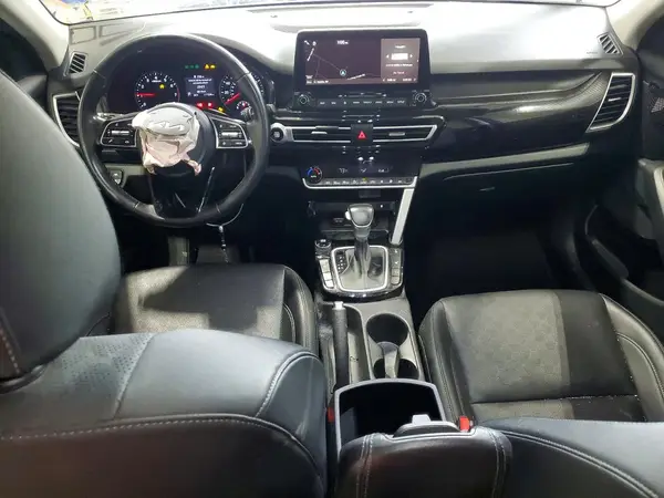 KNDERCAA6N7305618 2022 KIA SELTOS - Image 8