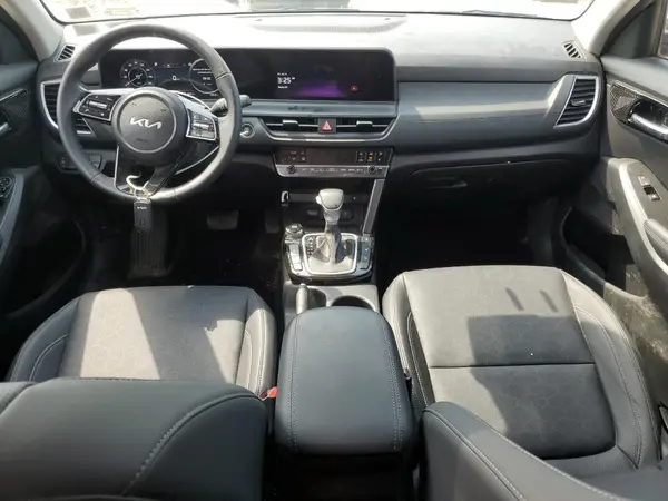 KNDERCAA6R7615581 2024 KIA SELTOS - Image 8