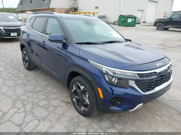 KNDERCAA6R7632851 2024 KIA SELTOS - Image 1