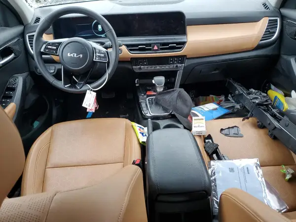 KNDERCAA6R7641694 2024 KIA SELTOS - Image 8