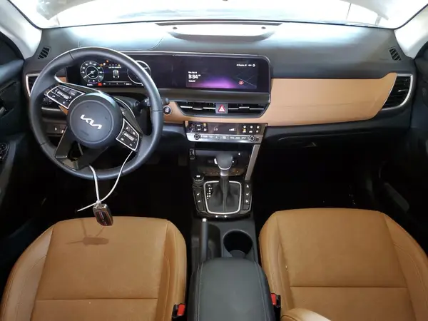 KNDERCAA6R7650928 2024 KIA SELTOS - Image 8