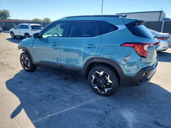 KNDERCAA6S7778141 2025 KIA SELTOS - Image 2