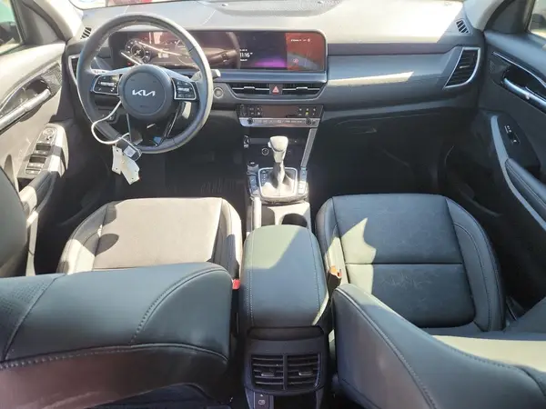 KNDERCAA6S7778141 2025 KIA SELTOS - Image 8