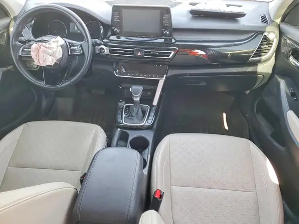 KNDERCAA7M7223881 2021 KIA SELTOS - Image 8